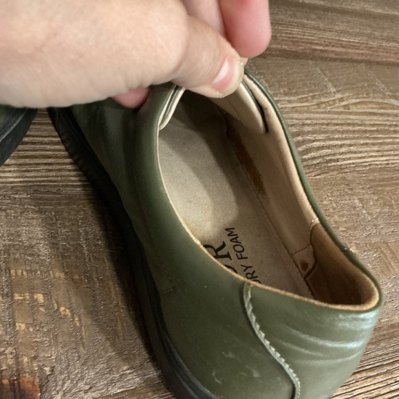 Gor Avocado Green Leather Slip-On Shoes Zipper Detail - Picture 7 of 11